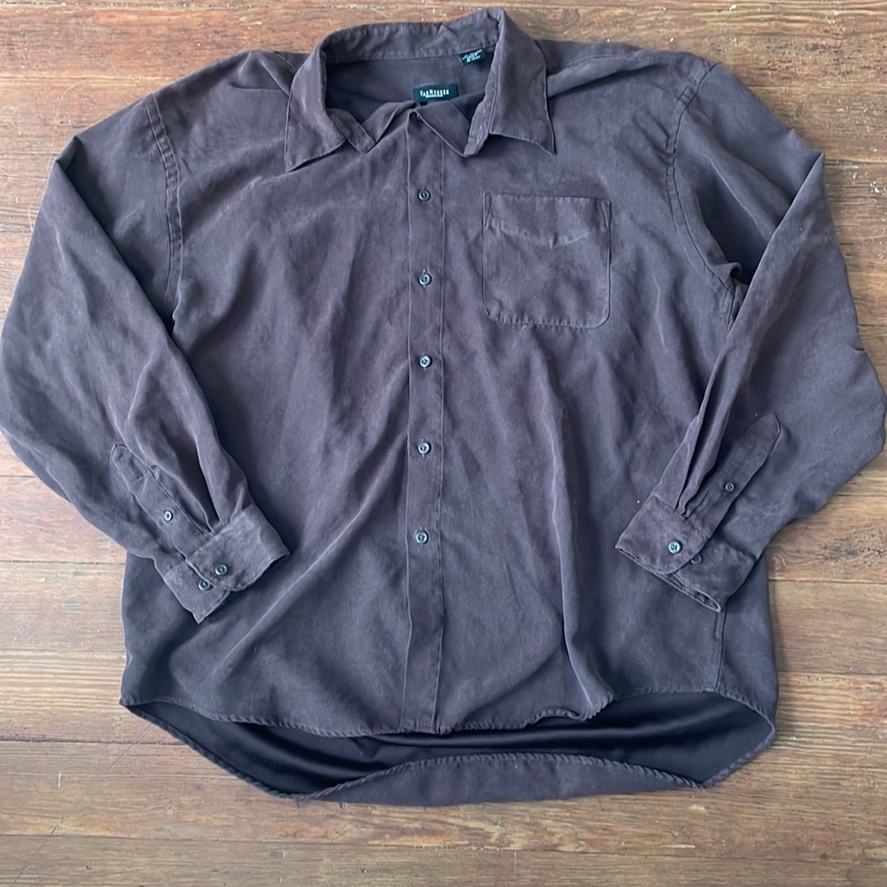 Van Heusen Swede Button Down